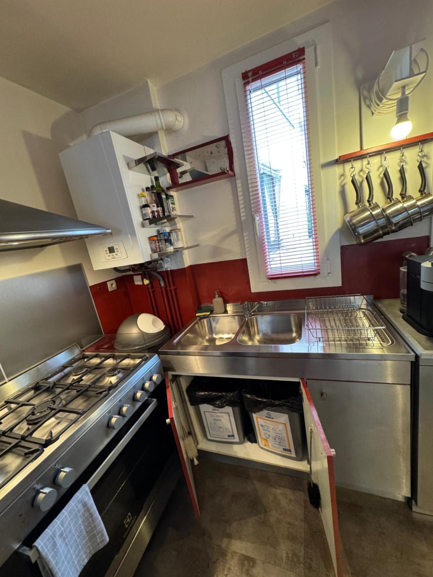Red Flat Paris Apartment Bagian luar foto