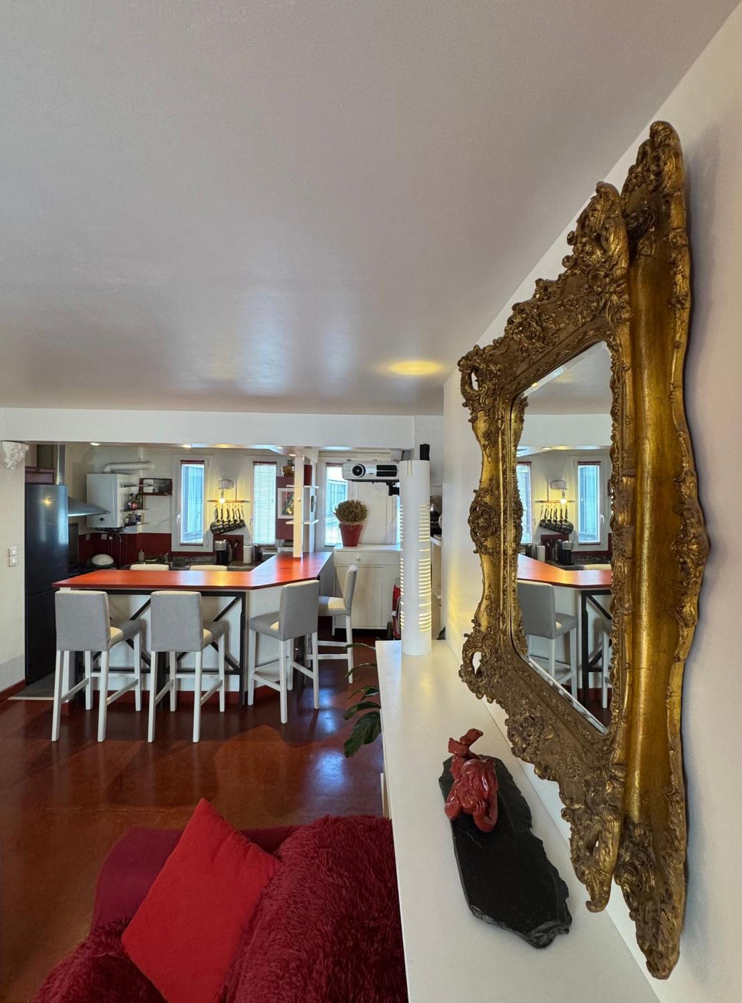 Red Flat Paris Apartment Bagian luar foto