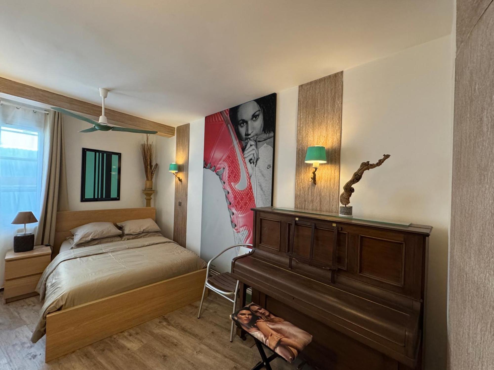 Red Flat Paris Apartment Bagian luar foto