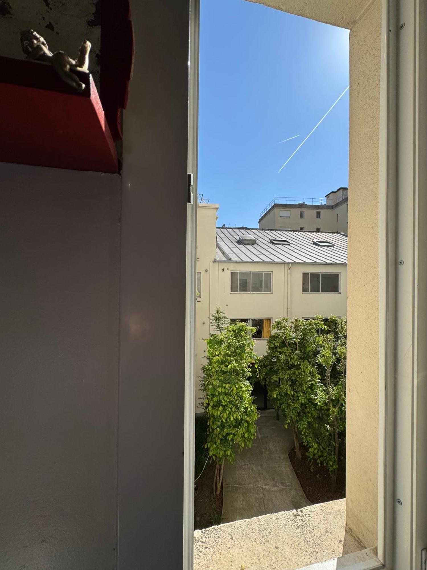 Red Flat Paris Apartment Bagian luar foto