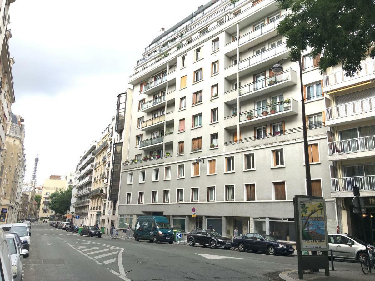 Red Flat Paris Apartment Bagian luar foto